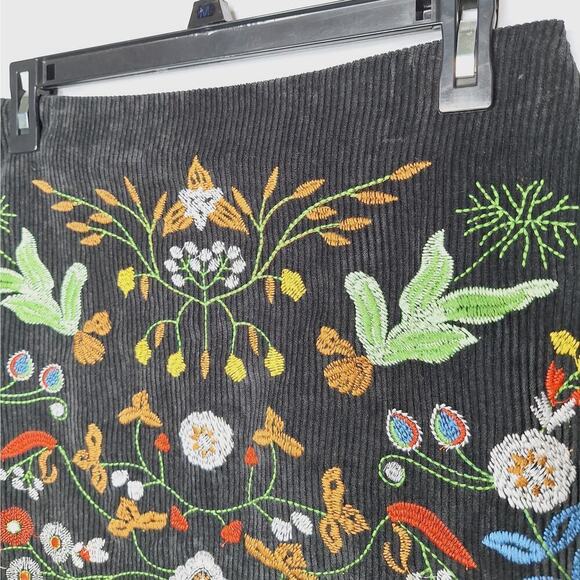 L'Atiste Embroidered Corduroy Mini Skirt Medium Wide Wale Whimsygoth Boho - Picture 6 of 10